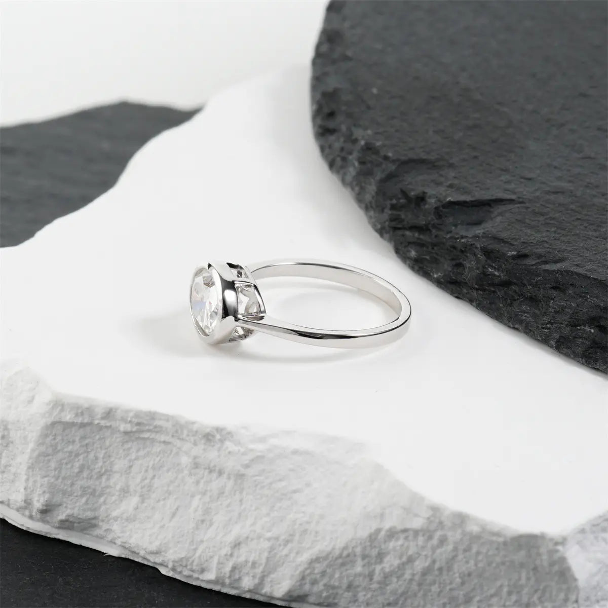Delzzad 2Ct Lucid Moon Ring East to West Oval Bezel Engagement Ring Band VVS Synthetic Moissanite Ring Jewelry Copper Band Perfect Birthday Engagement Wedding Anniversary Christmas Valentine'S Day Mother'S Day Gift