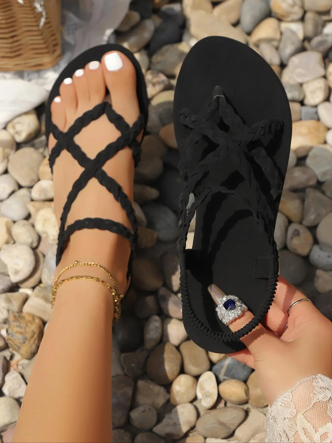 Women'S Fashionable Plain Color Barefoot Sandals, Casual Versatile Crossed Strap Flat Sandals for Summer, Lightweight Breathable Comfortable Shoes for Daily Wear, Boho Casual Sandals